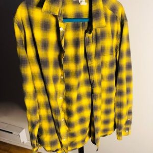 NEVER WORN thrifted plaid button up